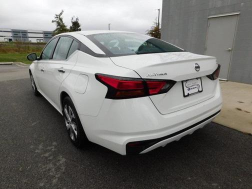 2022 Nissan Altima 2.5 S