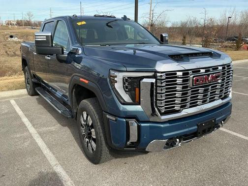 2025 GMC Sierra 2500 Denali