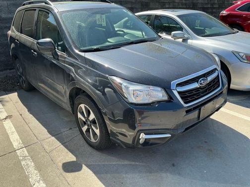 Dark Gray Metallic 2017 Subaru Forester 2.5i Limited