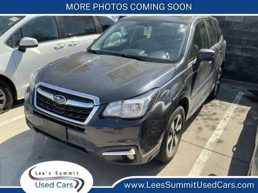 Dark Gray Metallic 2017 Subaru Forester 2.5i Limited