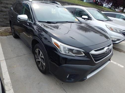 2022 Subaru Outback Touring