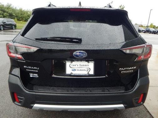 2022 Subaru Outback Touring
