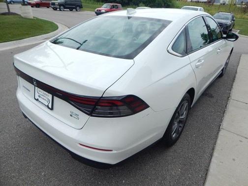 2024 Honda Accord EX 1.5T