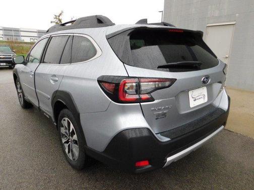 2025 Subaru Outback Limited XT