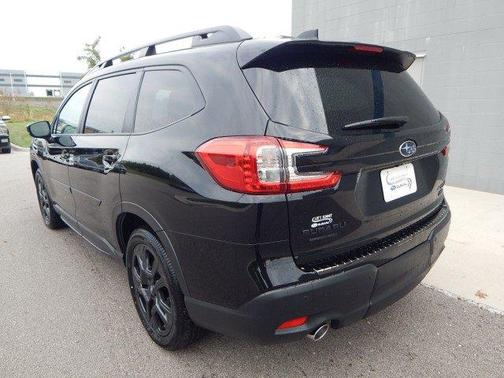 2025 Subaru Ascent Onyx Edition Touring 7-Passenger