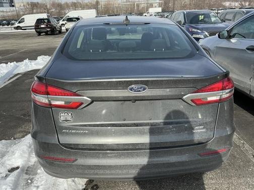 2020 Ford Fusion Hybrid SE