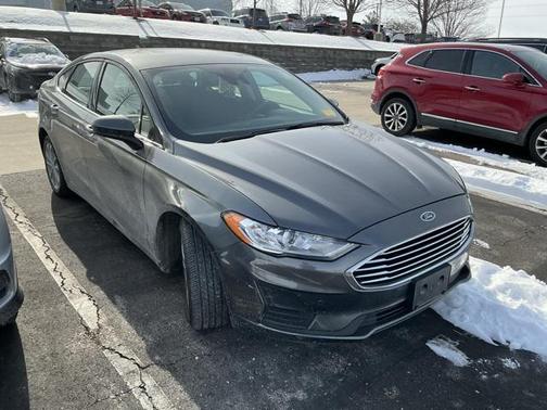 2020 Ford Fusion Hybrid SE
