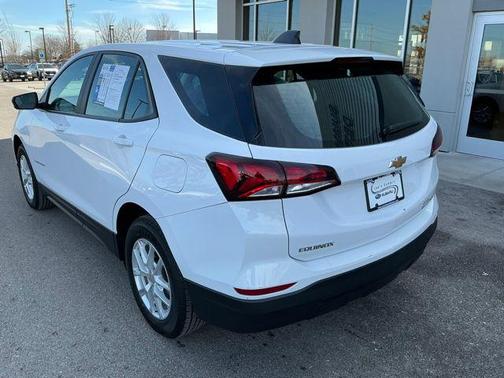2024 Chevrolet Equinox LS