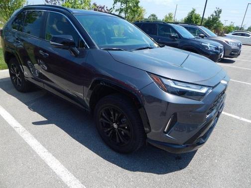 2024 Toyota RAV4 Hybrid SE