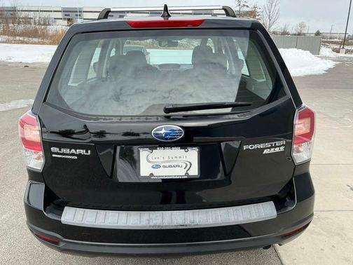 2017 Subaru Forester 2.5i