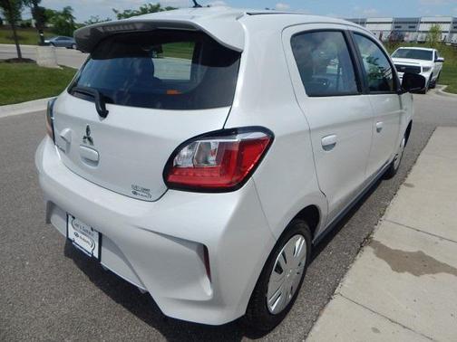 2024 Mitsubishi Mirage LE
