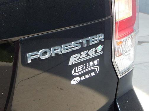 2017 Subaru Forester 2.5i Touring