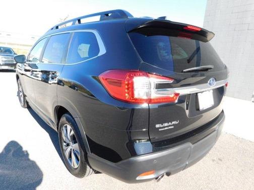 2024 Subaru Ascent Premium 7-Passenger