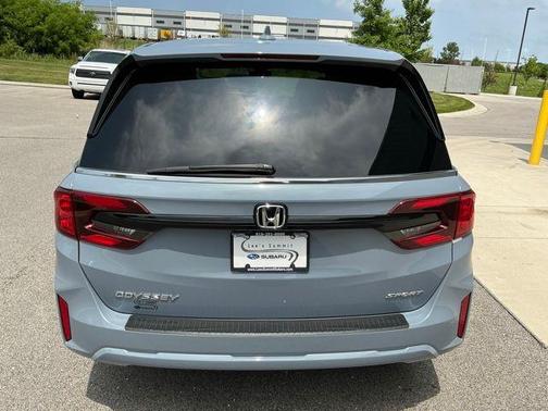 Smoke Blue Pearl 2025 Honda Odyssey Sport-L