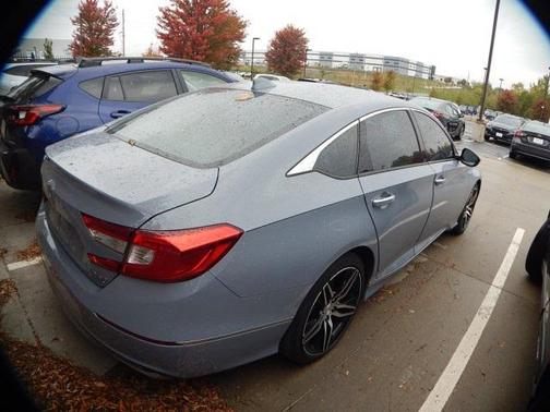 2022 Honda Accord Hybrid Touring