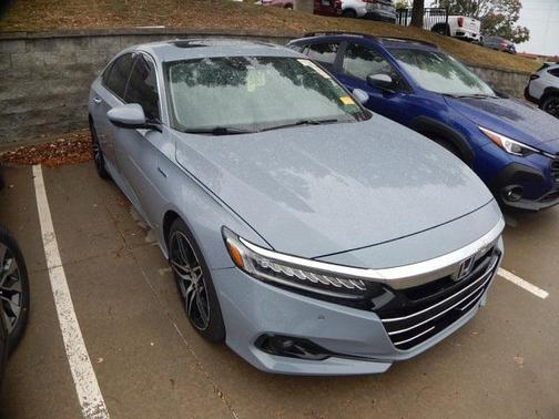 2022 Honda Accord Hybrid Touring