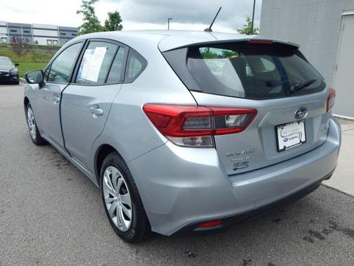 2022 Subaru Impreza Base