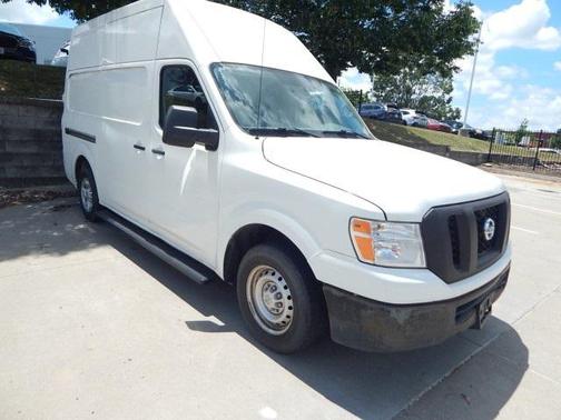 2017 Nissan NV Cargo NV2500 HD S V6