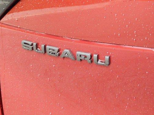 2025 Subaru Forester Base