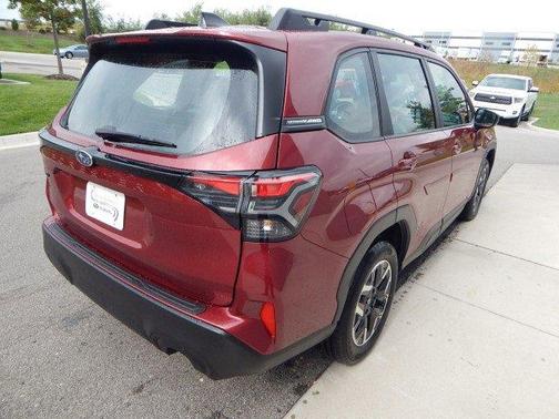2025 Subaru Forester Base