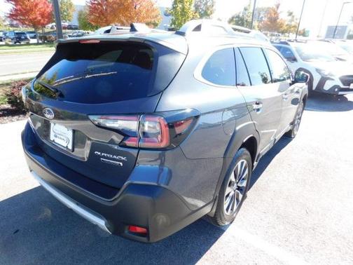 2024 Subaru Outback Touring