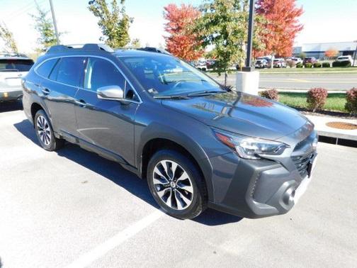 2024 Subaru Outback Touring