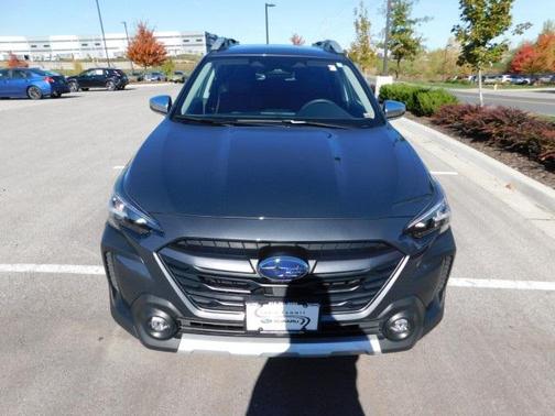 2024 Subaru Outback Touring