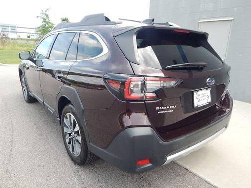 2023 Subaru Outback Touring