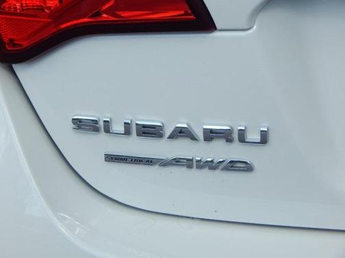 2017 Subaru Legacy Limited