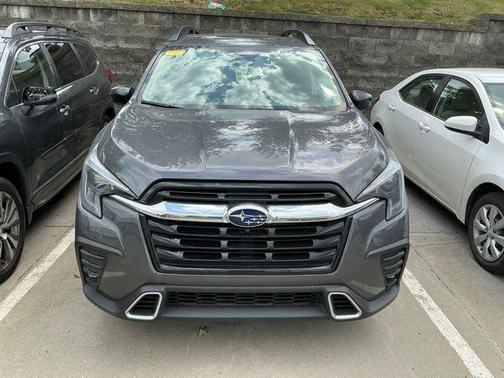 Magnetite Gray Metallic 2025 Subaru Ascent Touring 7-Passenger