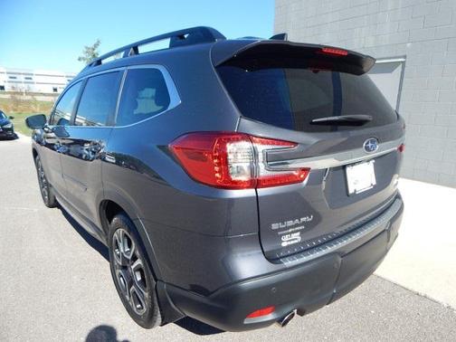 2023 Subaru Ascent Limited 7-Passenger