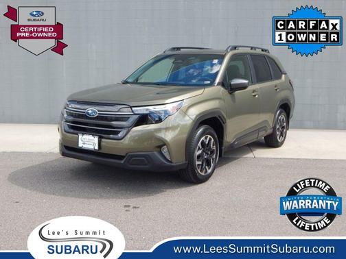 2025 Subaru Forester Premium