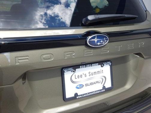 2025 Subaru Forester Premium