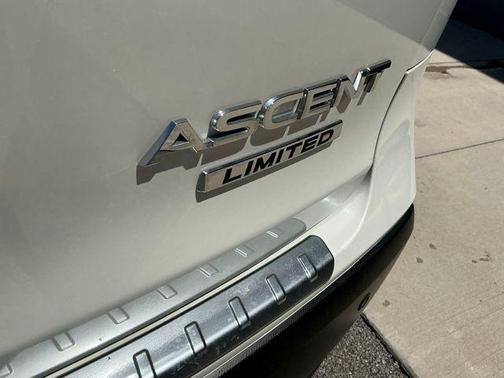 Crystal White Pearl 2019 Subaru Ascent Limited 7-Passenger