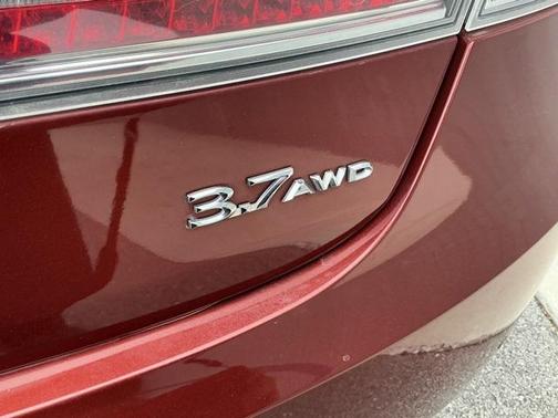 2014 Lincoln MKZ Base