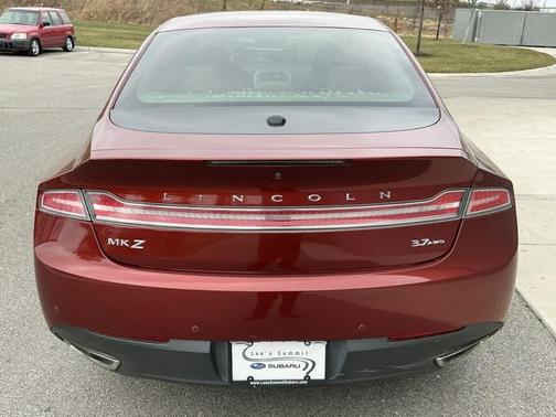 2014 Lincoln MKZ Base