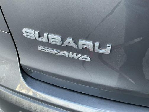 2023 Subaru Ascent Limited 8-Passenger