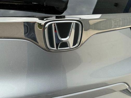 Lunar Silver Metallic 2022 Honda CR-V Touring