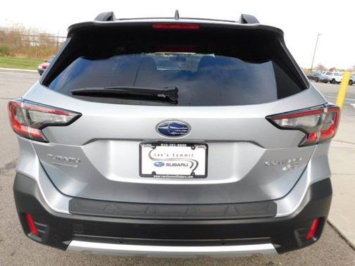 2022 Subaru Outback Limited XT