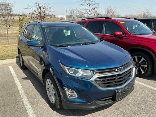 Pacific Blue Metallic 2019 Chevrolet Equinox 1LT