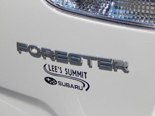 2023 Subaru Forester Base