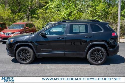 2023 Jeep Cherokee Altitude Lux 4x4