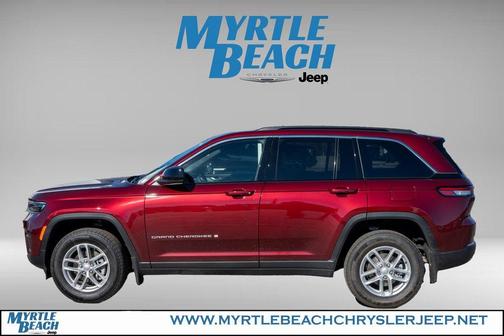 2025 Jeep Grand Cherokee Laredo
