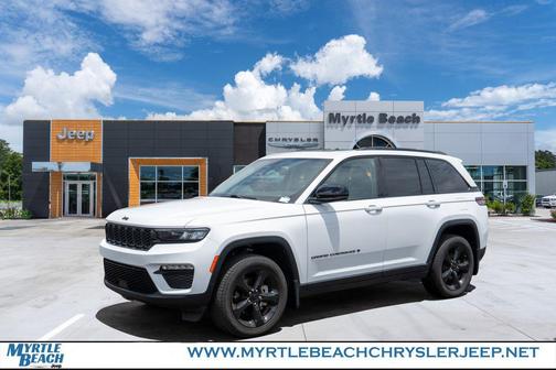 Bright White Clearcoat 2023 Jeep Grand Cherokee Limited