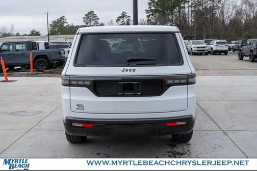 2026 Jeep Grand Wagoneer Limited Altitude 4x4