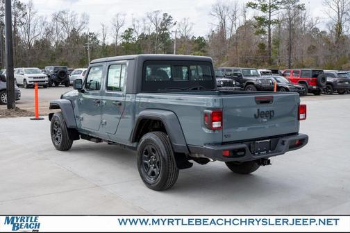 2026 Jeep Gladiator Sport