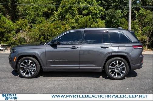 2022 Jeep Grand Cherokee Overland 4x4