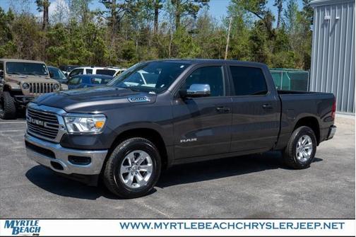 2024 RAM 1500 Laramie Crew Cab 4x4 57' Box