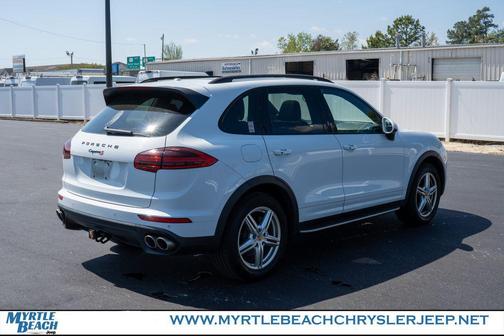 2016 Porsche Cayenne Cayenne