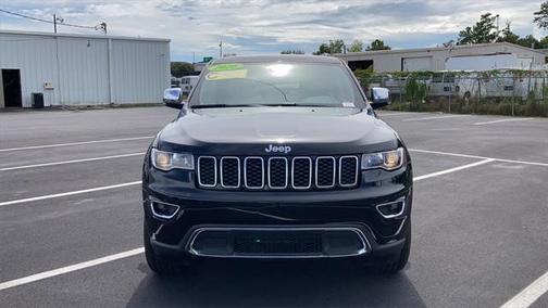 Diamond Black Crystal Pearlcoat 2020 Jeep Grand Cherokee Limited